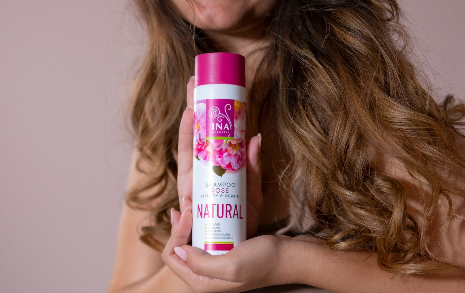 Magical-rose-shampoo-for-dry-and-damaged-hair