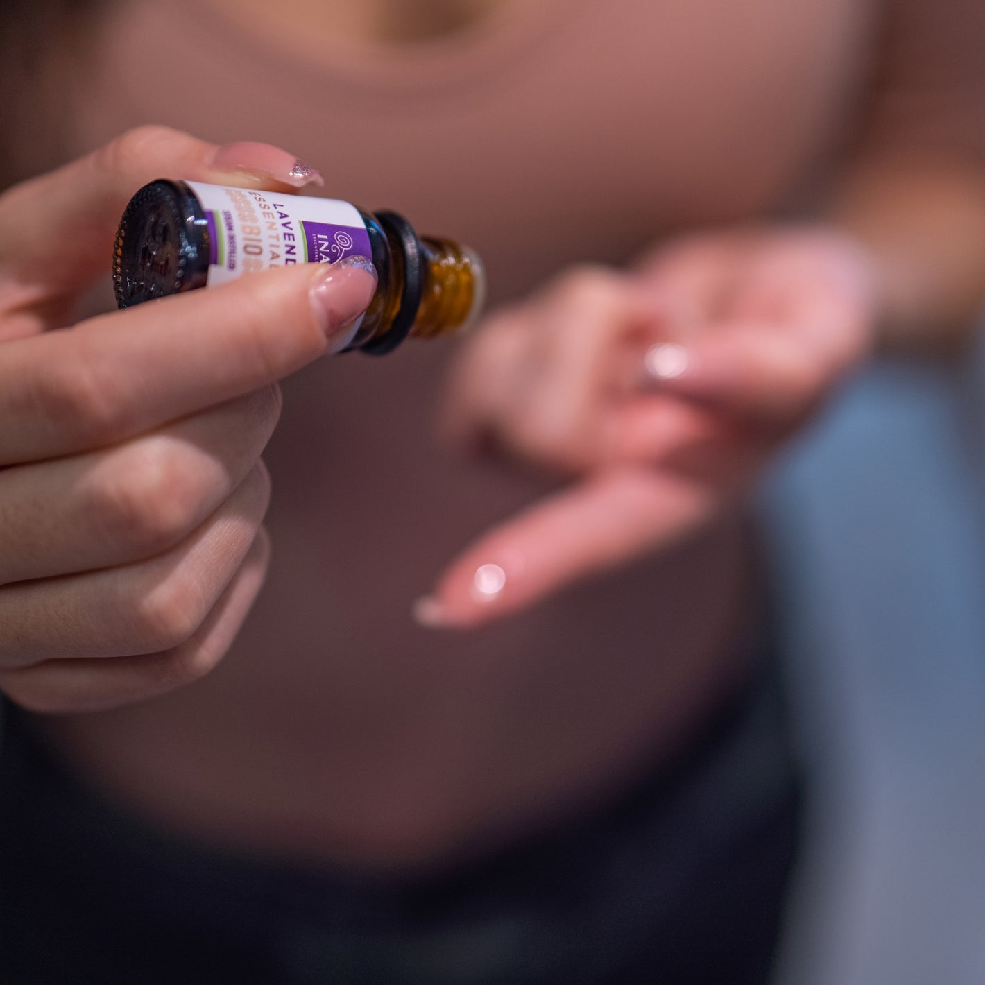 how to use lavender oil